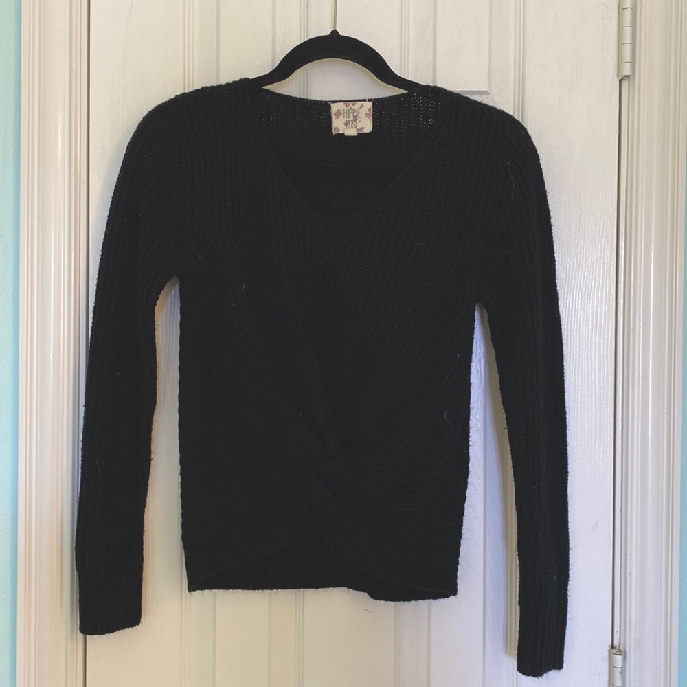 Cropped, knit, black top
